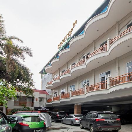 De 80'S Genteng Ijo Jakarta Ngoại thất bức ảnh