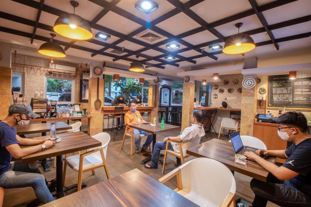 De 80'S Genteng Ijo Jakarta Ngoại thất bức ảnh