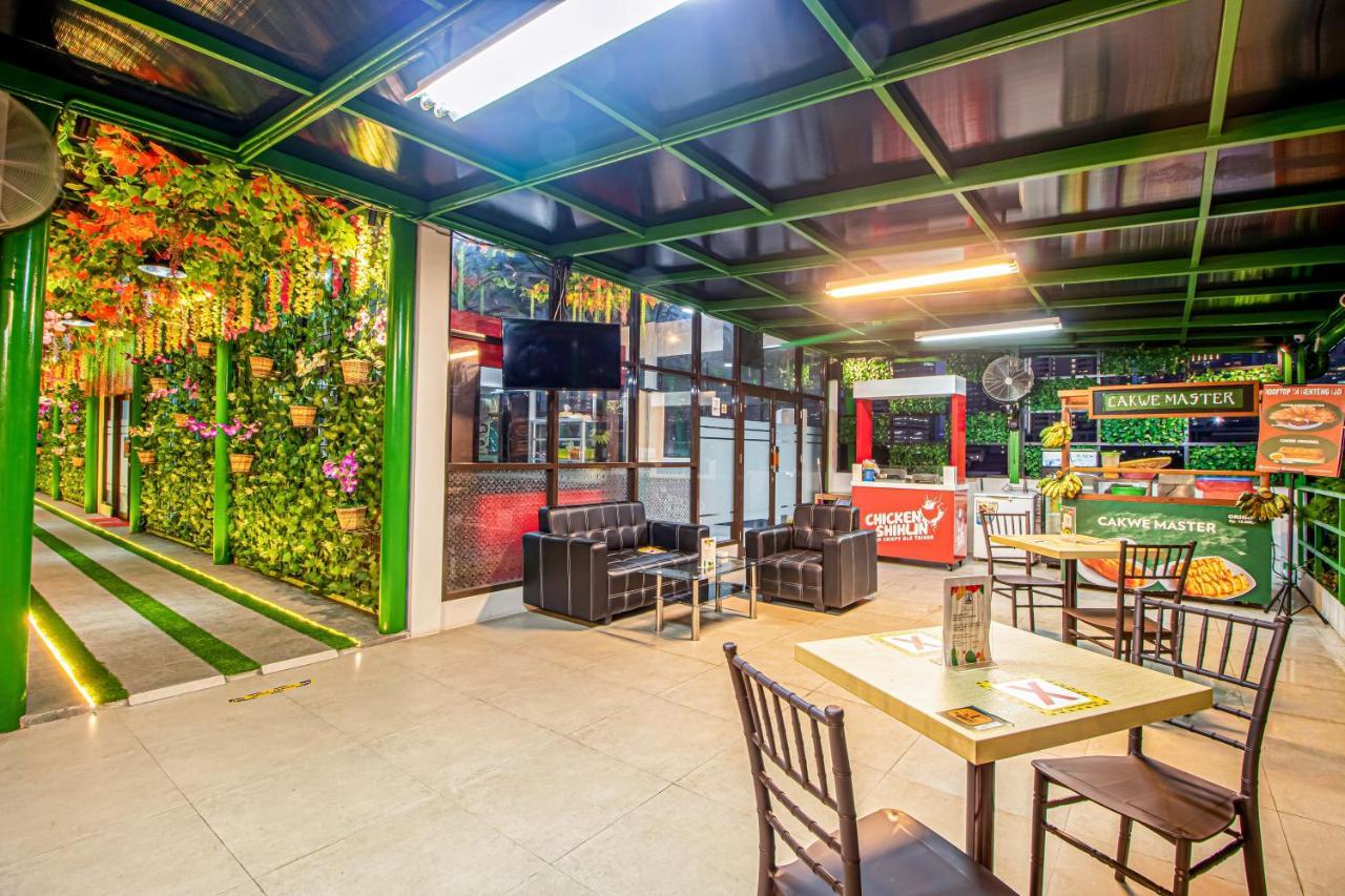 De 80'S Genteng Ijo Jakarta Ngoại thất bức ảnh