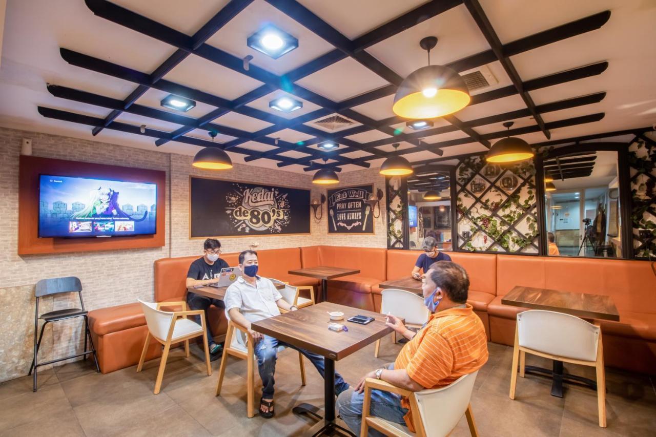 De 80'S Genteng Ijo Jakarta Ngoại thất bức ảnh