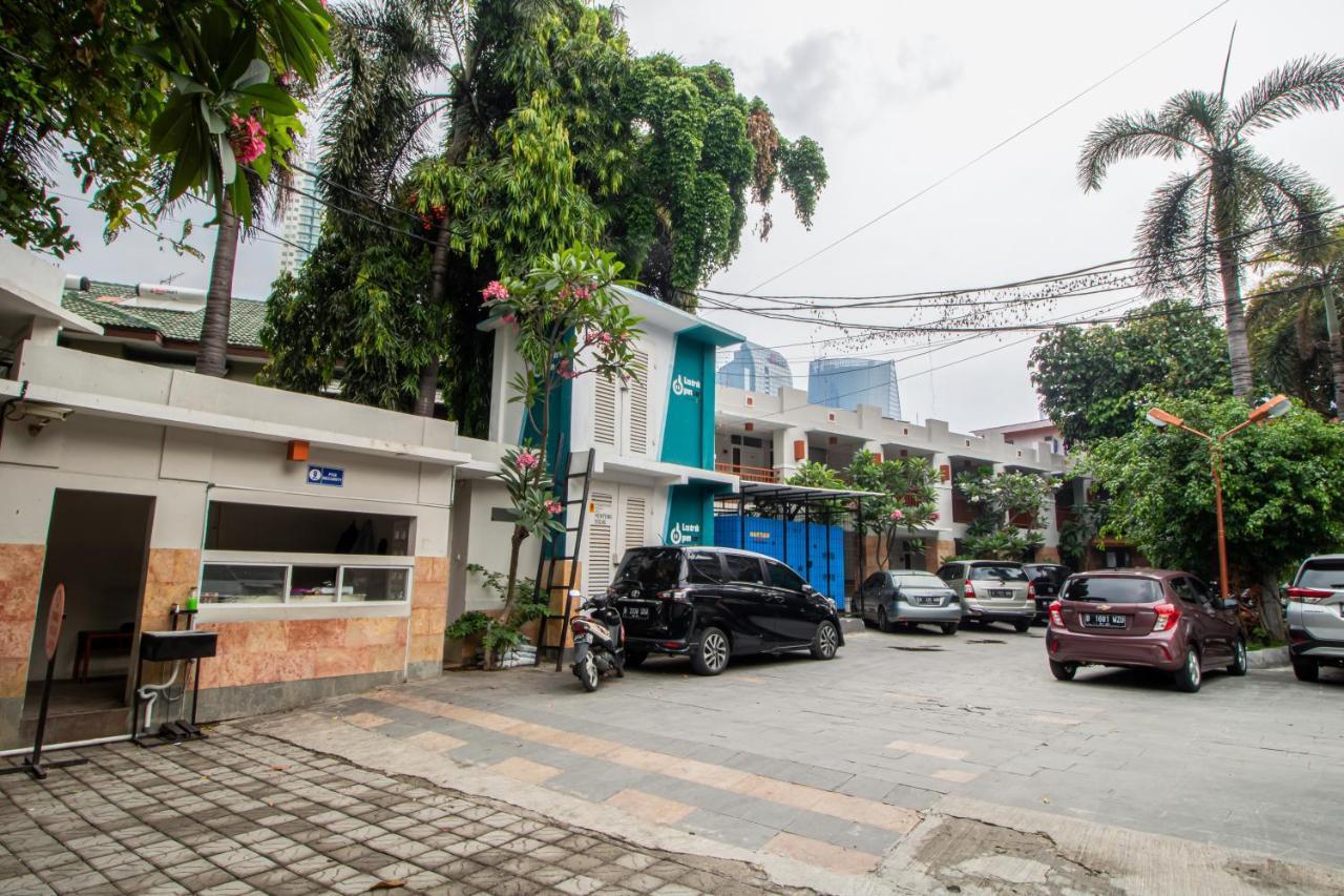 De 80'S Genteng Ijo Jakarta Ngoại thất bức ảnh